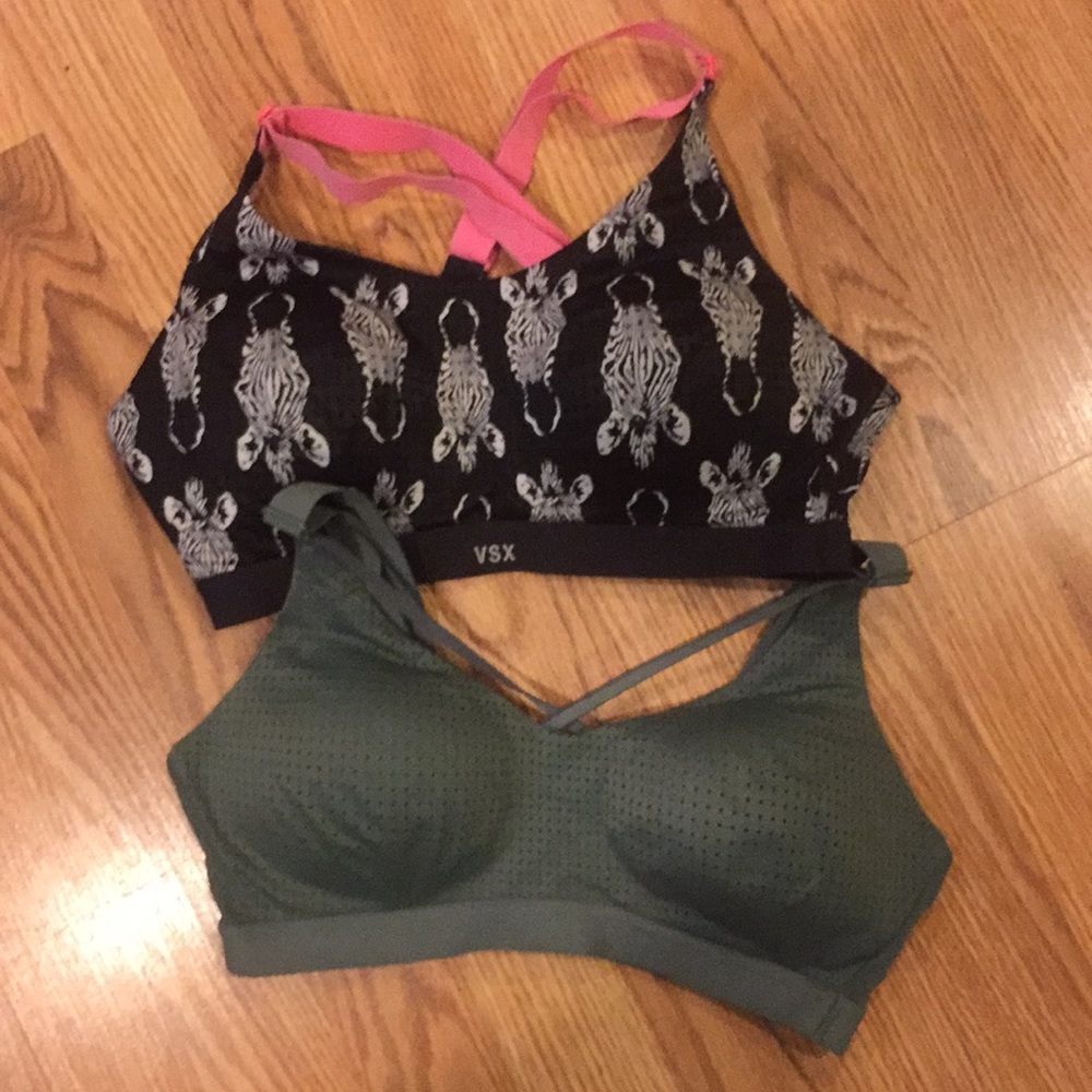 2 VS Sports bras - Picture 1 of 7